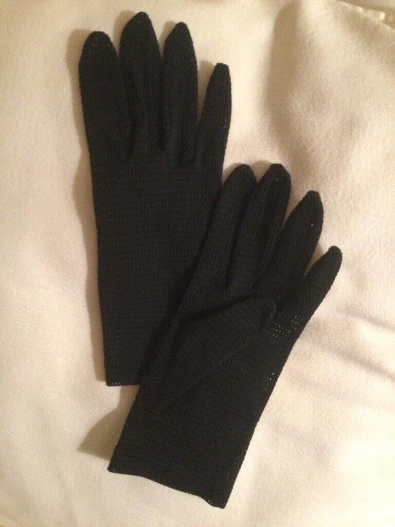 Ladies Gloves-  Vintage. 3 x Pairs 7 1/2– 8 in
