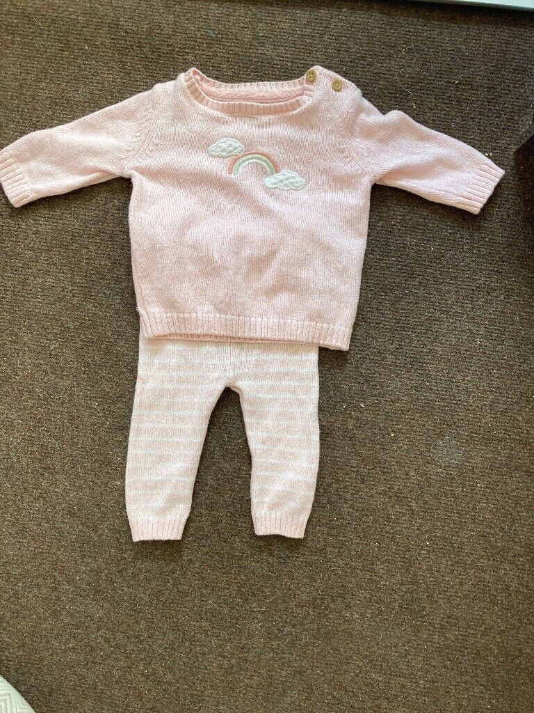 woolen jumper and trouser set size newborn