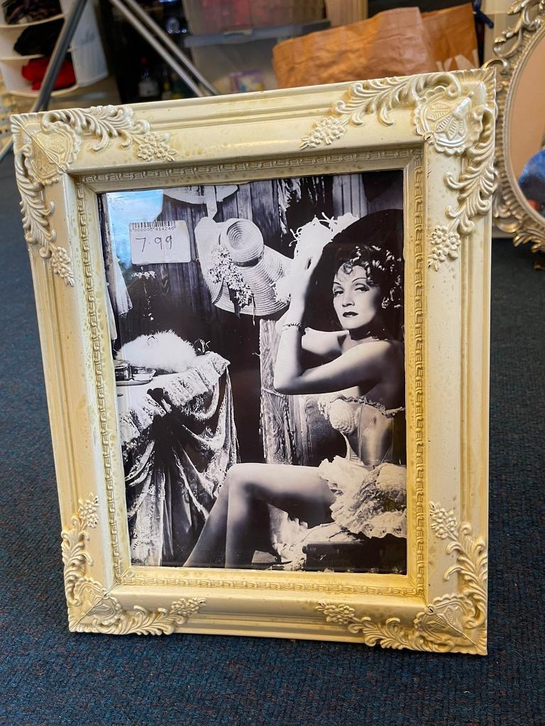 image for PHOTO FRAME 35 x 28 cm no glass it’s not in gold colour