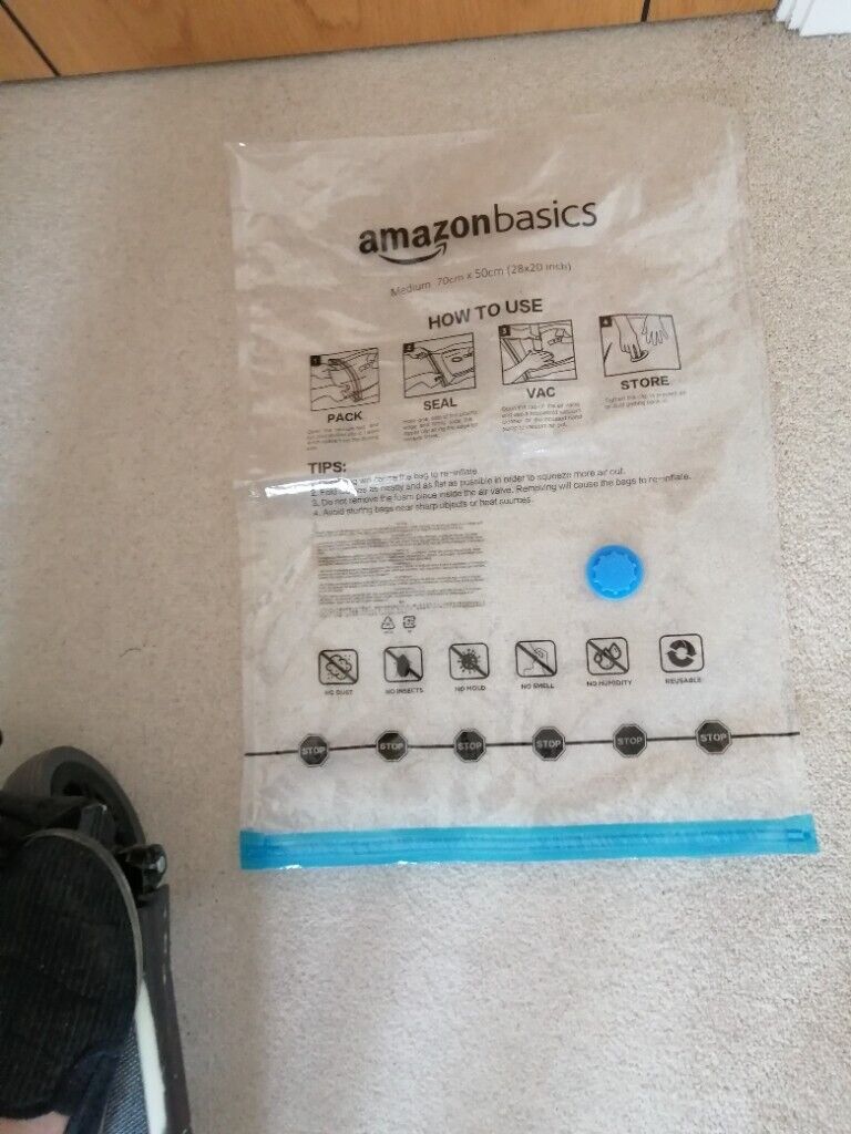 2 Amazon Basics Reusable textile bag