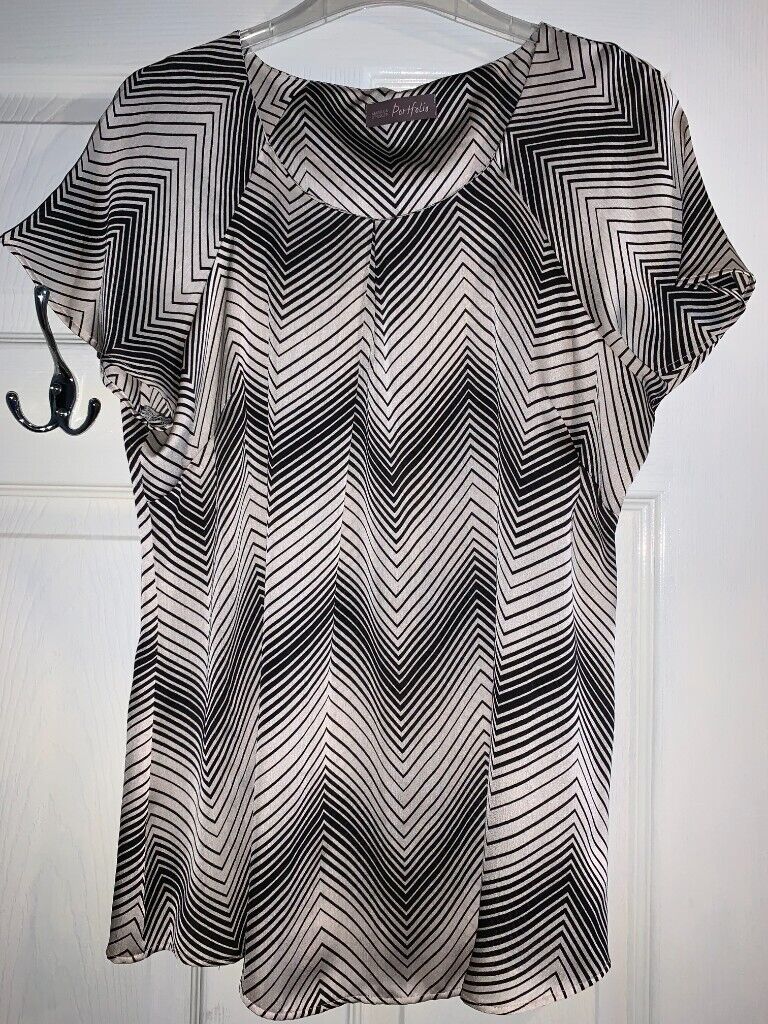 M&S Portfolio Cream Mix Zig Zag Print Top Size 12 IP1