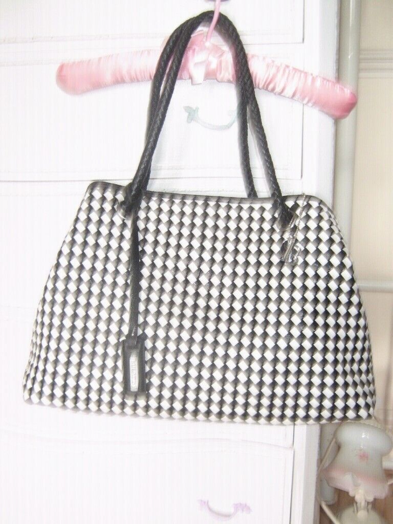 image for Handbag by Bulaggi