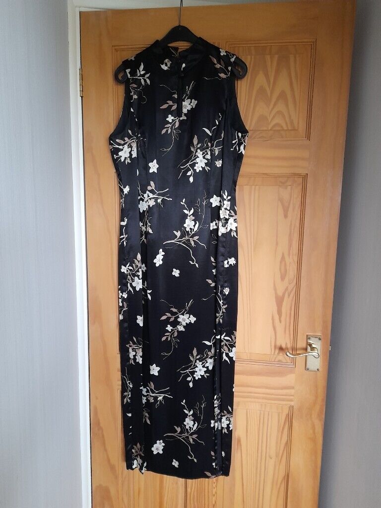 image for Ladies Floor length cocktail dress 12