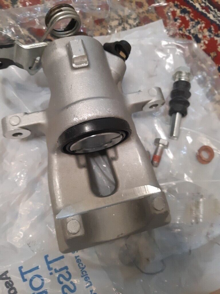 caliper new vauxhall zafira BRAKE CALIPER REAR FOR VAUXHALL ZAFIRA B 05- /RIGHT DRIVER SIDE