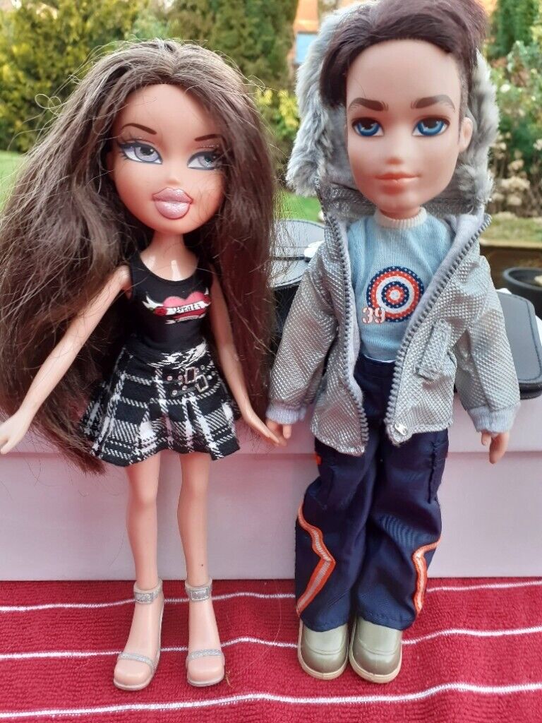RARE Bratz Wintertime Wonderland Dolls DANA and KOBY from 2003