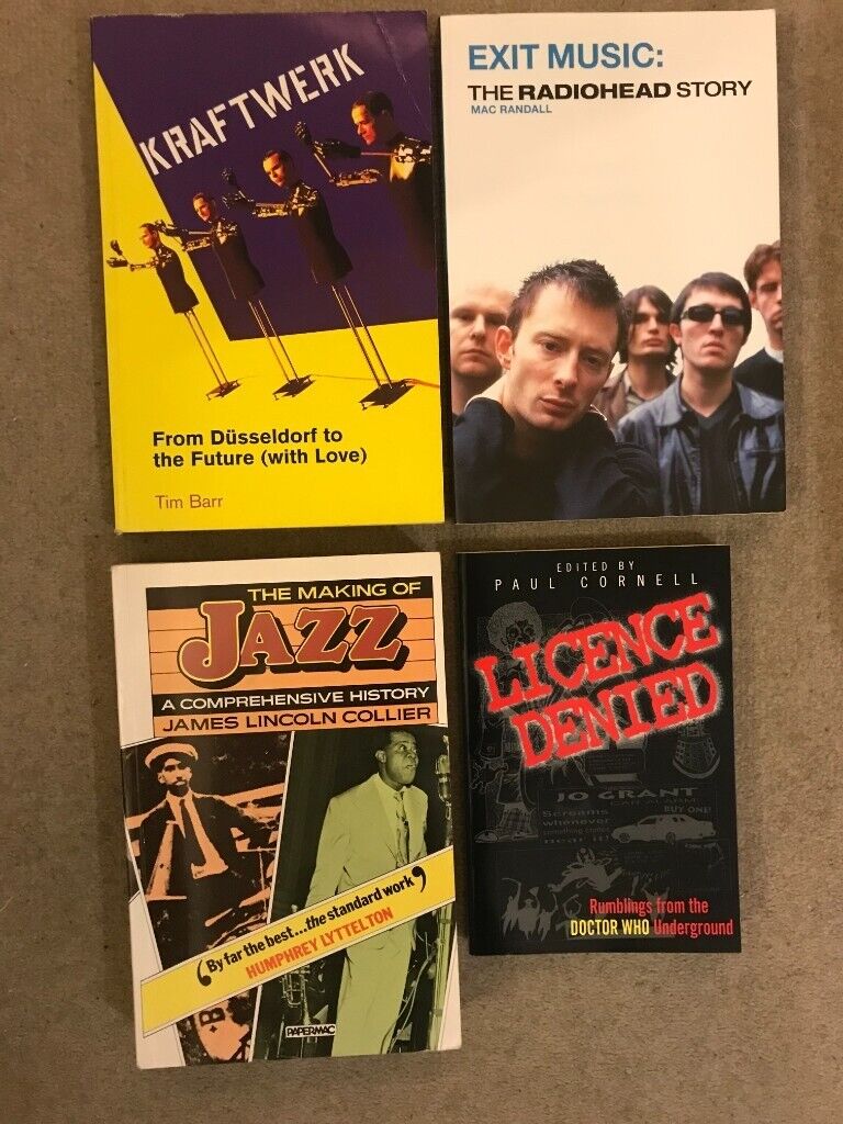 Radiohead, Kraftwerk, Doctor Who and jazz books.