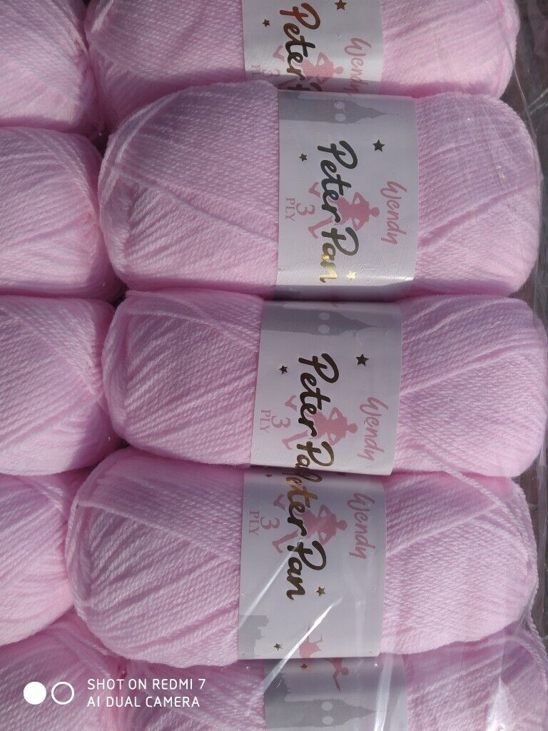WENDY PETER PAN 3PLY KNITTING WOOL YARN 5X50 GRAM BALLS 5 VARIOUS COLOURS NEW