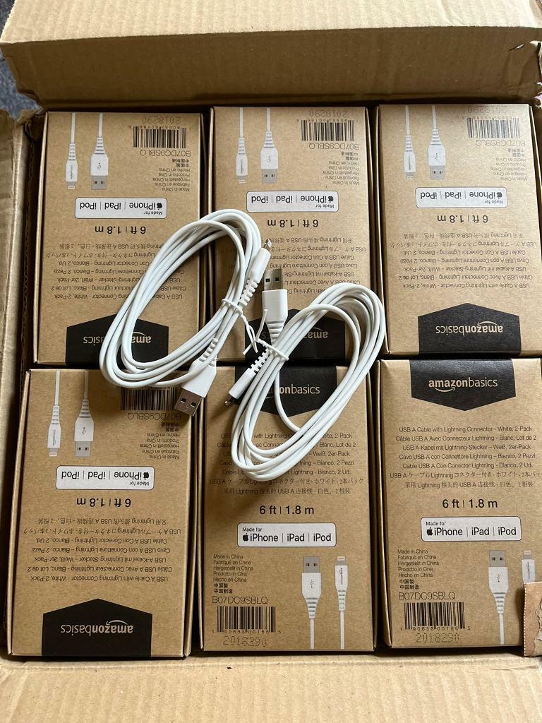 Apple lightening charging cables 2 x 1.8m cables per box (100 boxes).