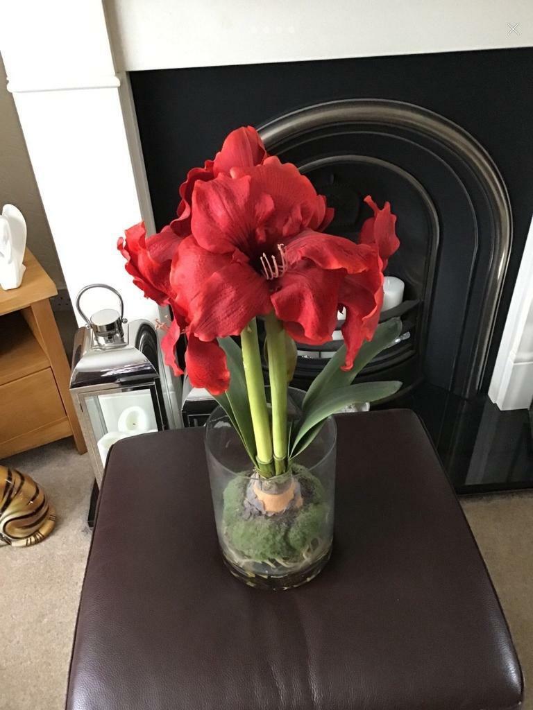 image for Artificial amaryllis plant