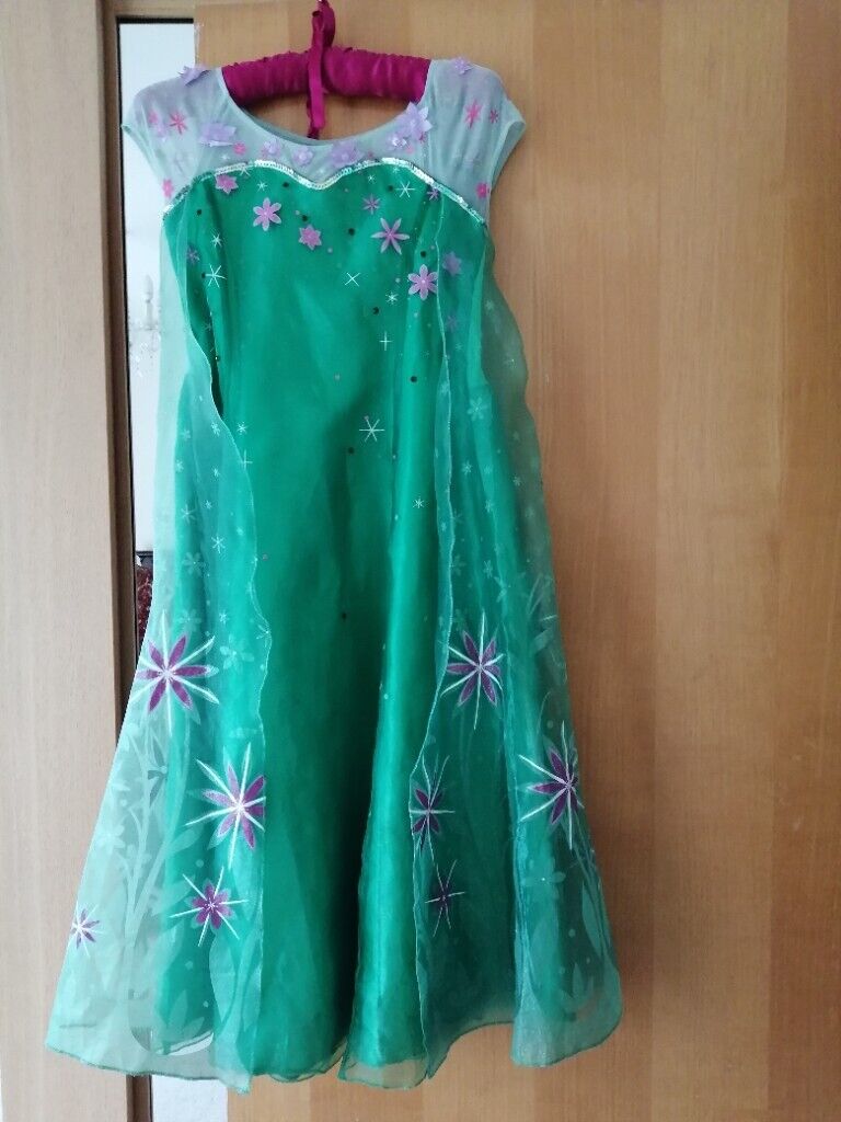 image for Disney Store ELSA FROZEN FEVER Dressing Up Costume Age 9-10