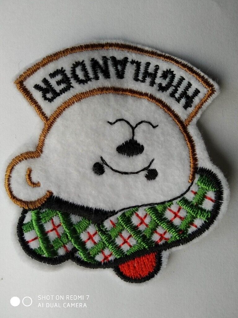 LEEDS UNITED MOTIF Sew On or Glue on Badge Patches Appliques