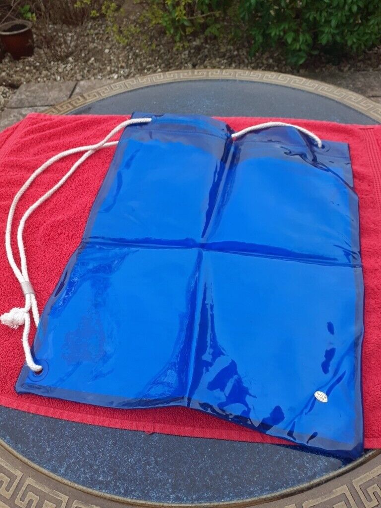 RARE Vintage Pingu, Mr. Blobby, Thomas the Tank Engine Bags from the 1990's