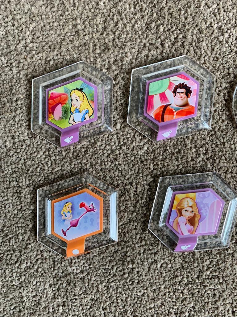 11 Disney infinity power discs (Collection only)
