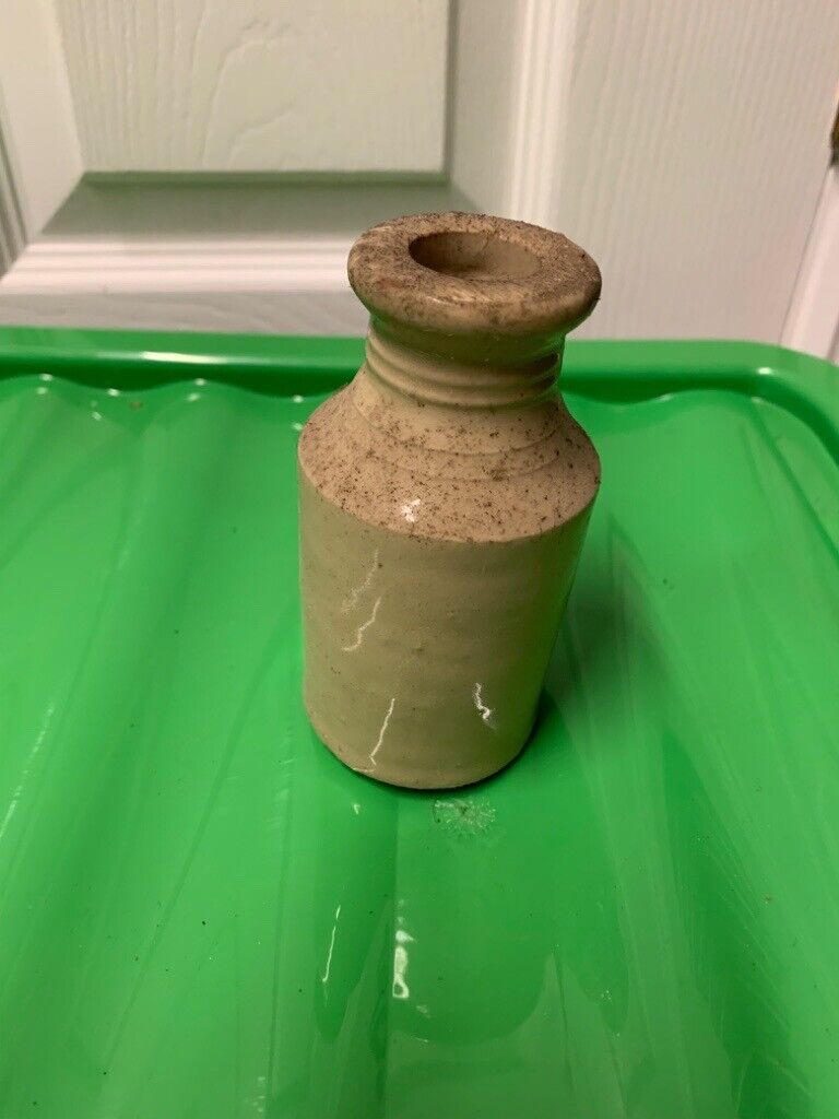 Assortment of antique/vintage earthenware pots