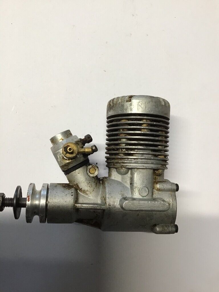 Model Aircraft/Boat Diesel /Glow Engines WANTED