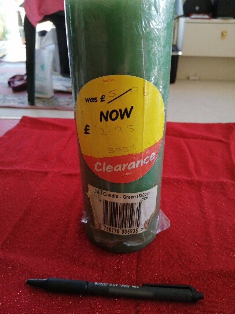 Outdoor tall candle green with citronella 