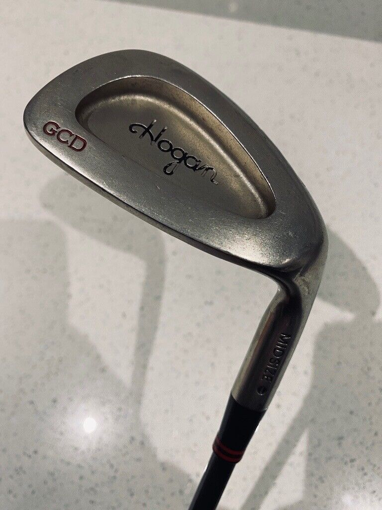 HOGAN EDGE GCD MIDSIZE SAND WEDGE   R/H