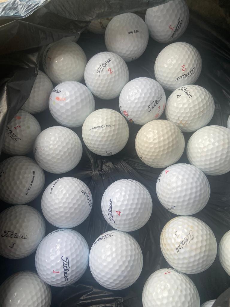 40 mix titleist golfballs no lake balls 