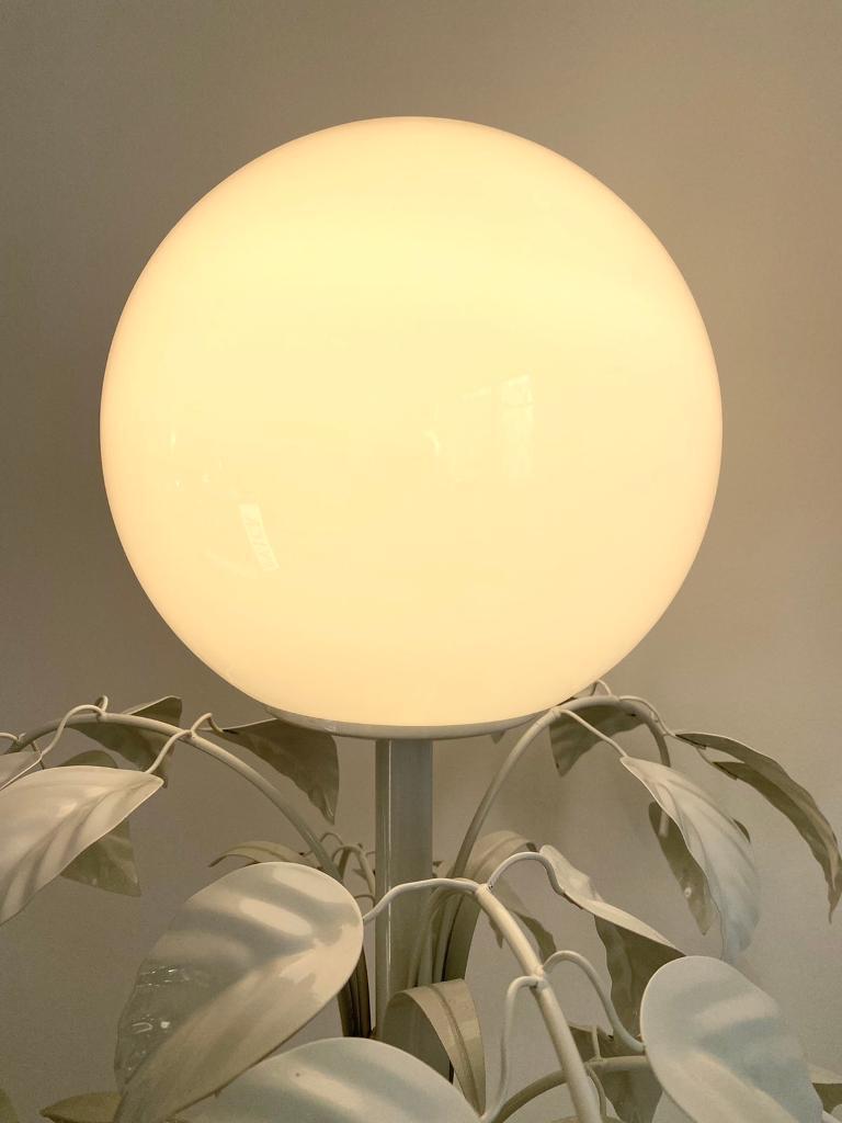 Sergio Terzani Italian 1970’s White Leaf Floor Lamp Glass Globe Light