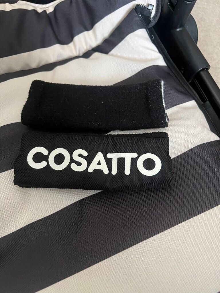 Cosatto Carrycot, excellent condition, all extras as in images