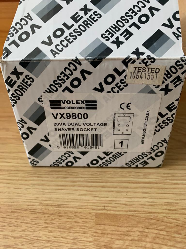 BNIB Shaver Socket 