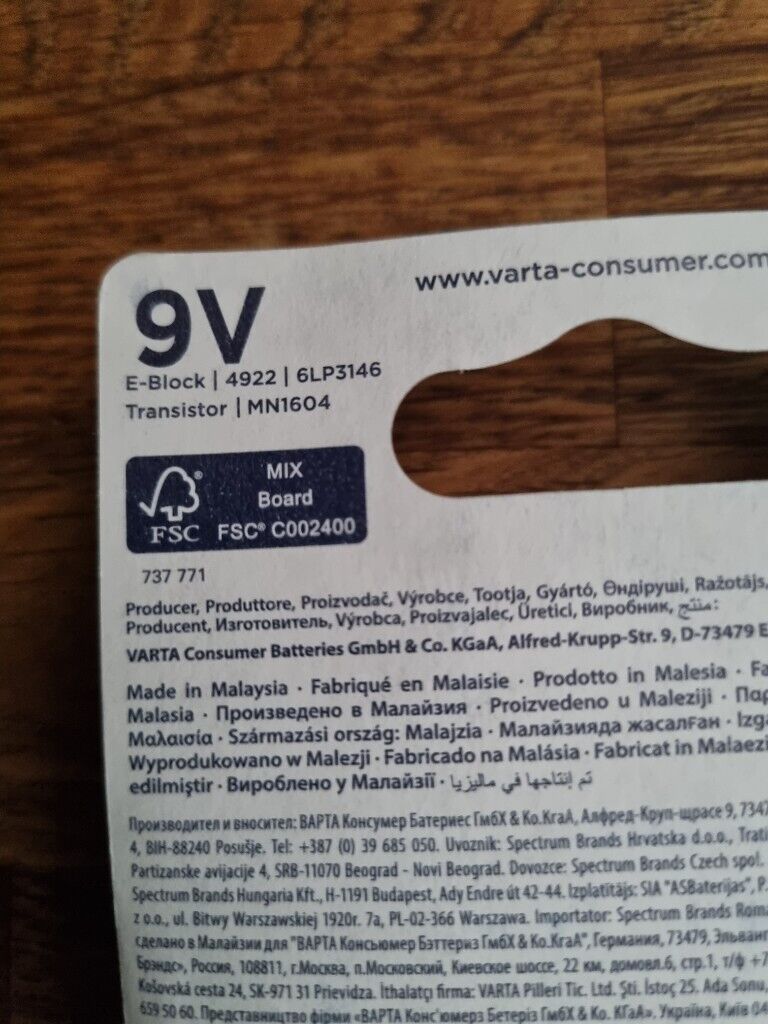 Varta E-Block 9-V Long Life Alkaline Battery x4