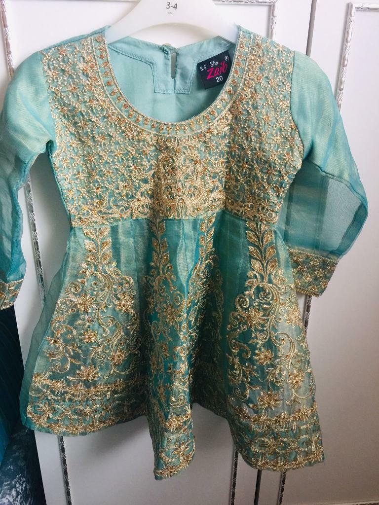 Girls Ferozi And Gold Salwar Suit With Dupatta Size 20 Brand News