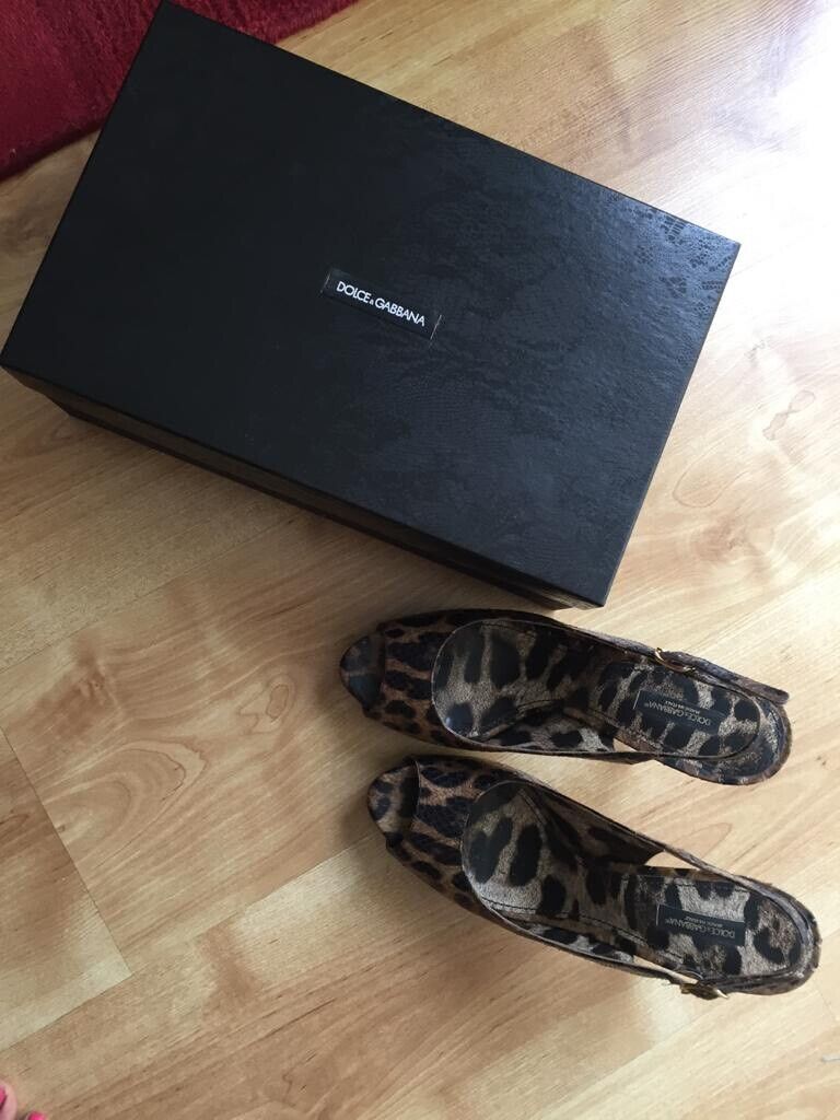 Dolce & Gabbana Leopard Print Slingback Heels- UK size 6