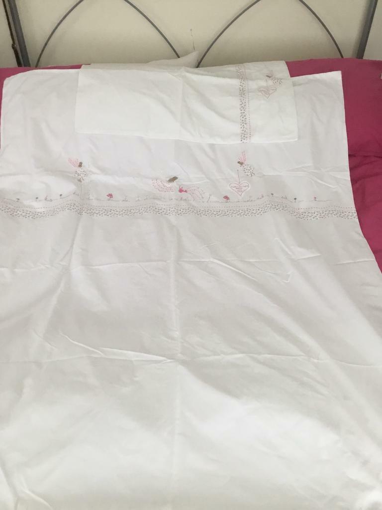 Cot bed quilt cover