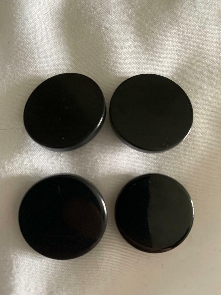 MIXED LOT New & Used Buttons