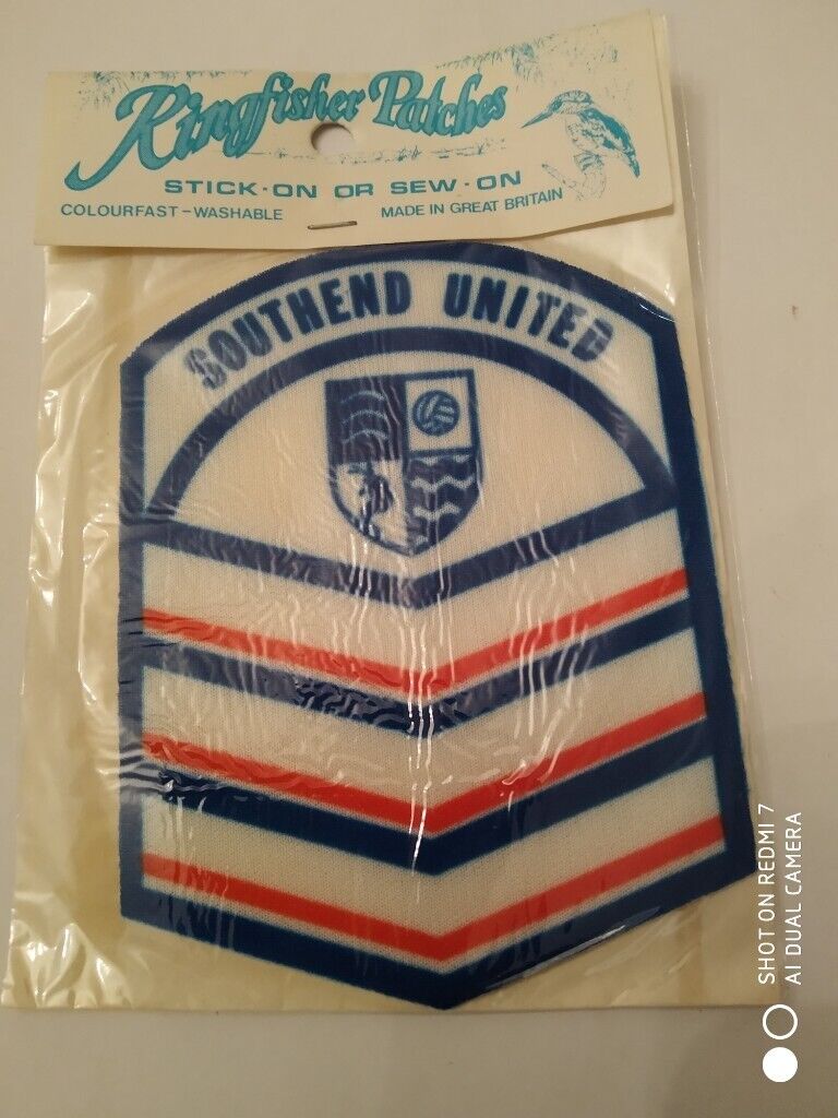 MANCHESTER CITY MOTIF SEW ON  OR GLUE ON BADGE PATCH APPLIQUE