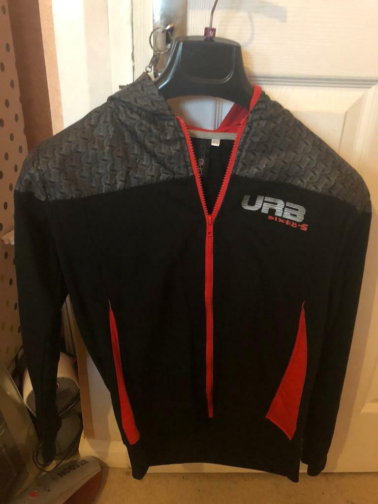 Brand new 11/12 boys hoodie jumper