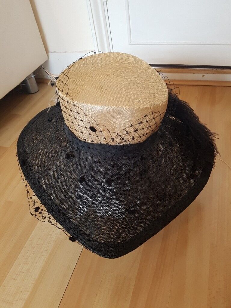 *NEW* Beautiful Women's Hat in black + champagne/ peach by KATHERINE ELIZABETH