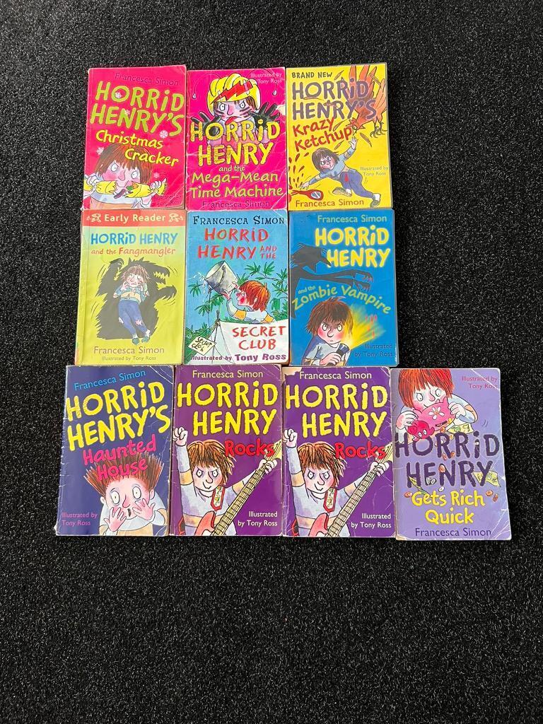 Horrid Henry books bundle of 16 books. 5 pounds.