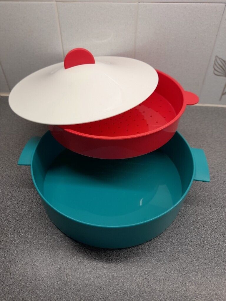 image for Vintage Tupperware Crystal Wave Microsteamer / Microwave Steamer, 3 piece set  NEW