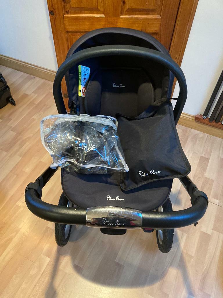 Silver Cross Surf 2 limited edition travel system