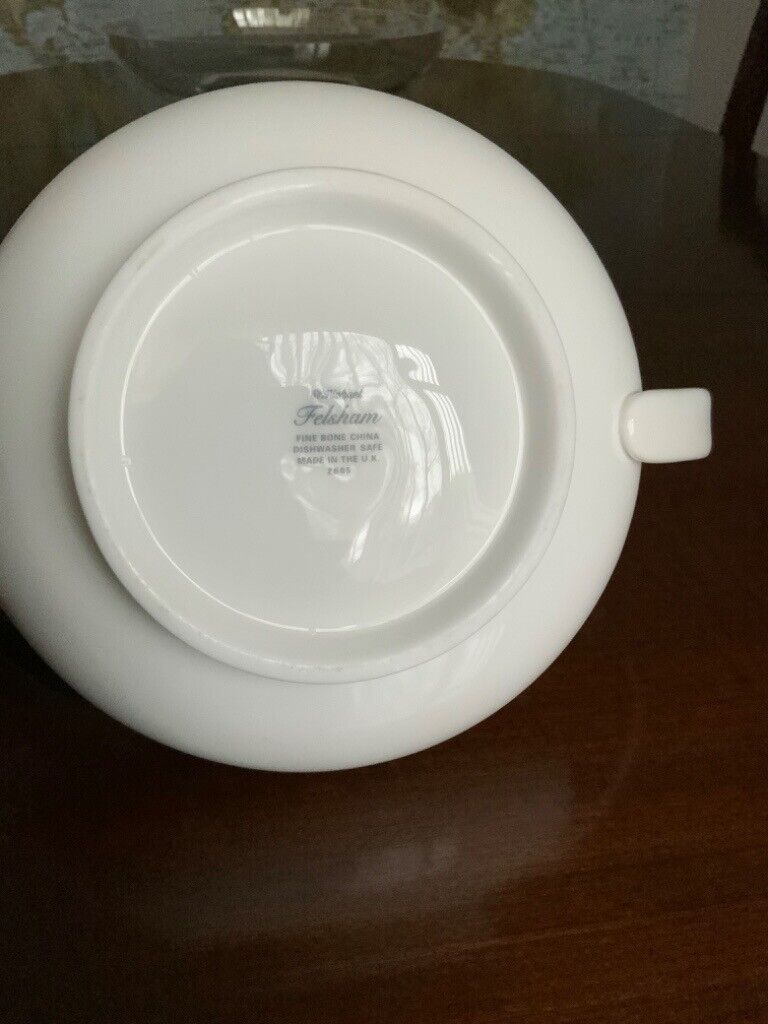 New boxed M&S Felsham China teapot, milk jug & sugar bowl