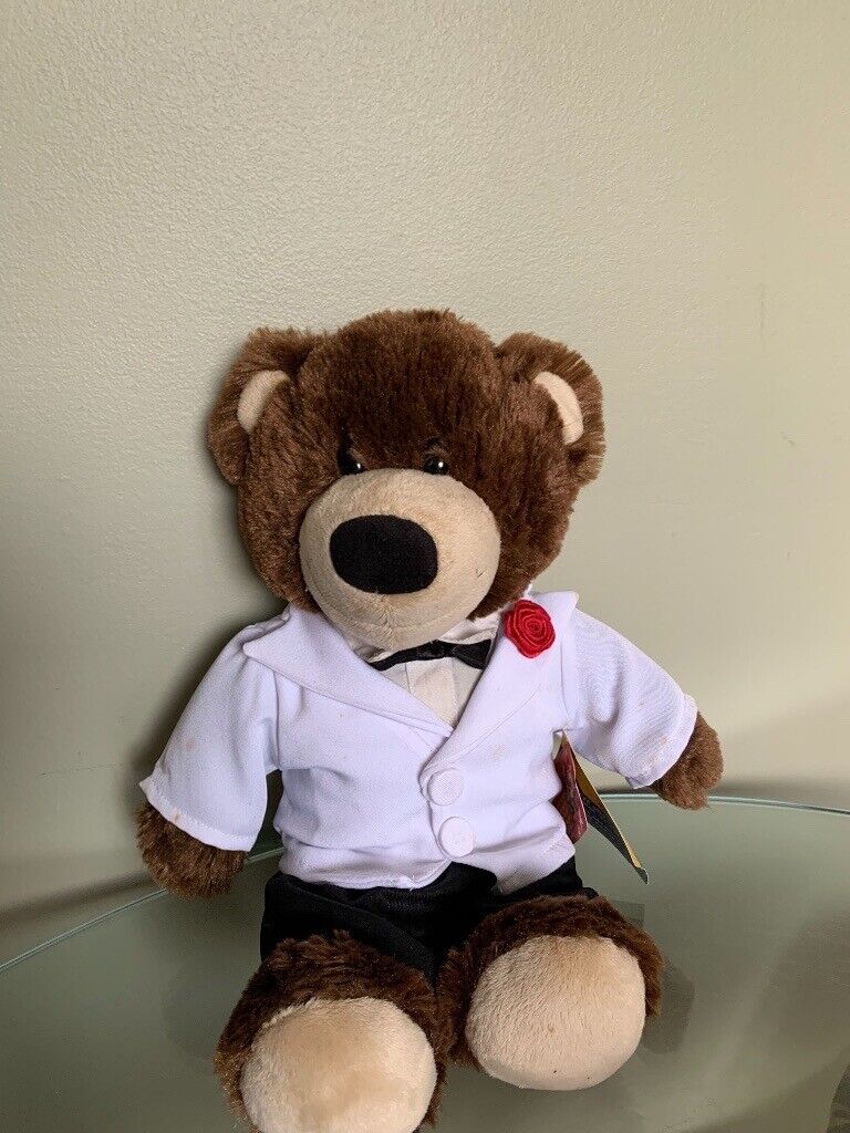 £5 per Build a bear -4 separate bears plus outfits can sell as bundle or separately 