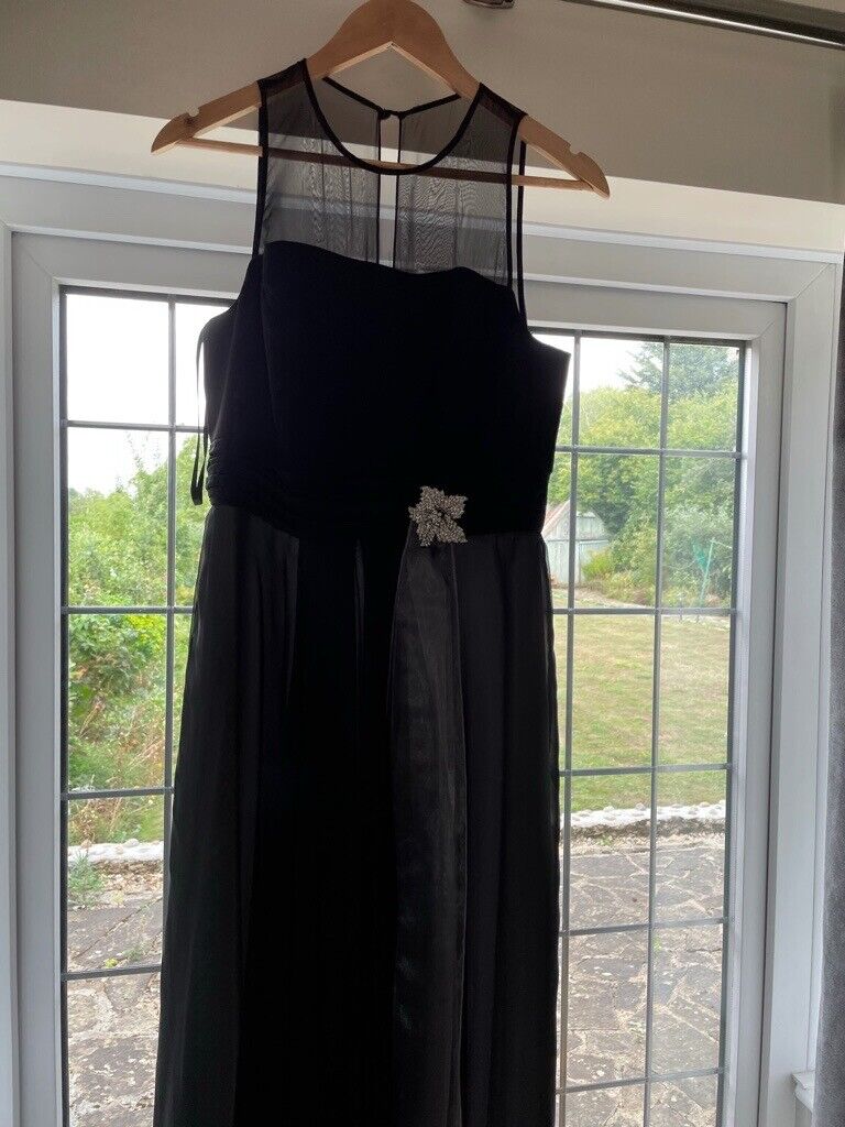 EVENING  MAXI DRESS CHIFFON- From Coast dress size 12 BRAND NEW WITH TAGS HAS NEVER BEEN WORN 