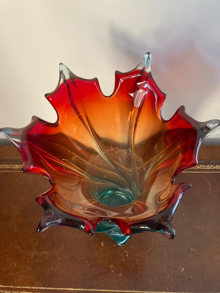 Italian Red and Green Coloured Spiral Murano Glass Vase 14 inch High ref G59