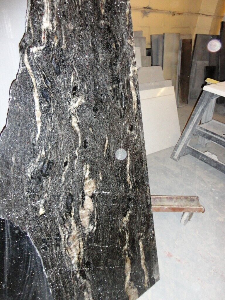 Granite & Quartz Kitchen Worktops ....... from ONLY £1000