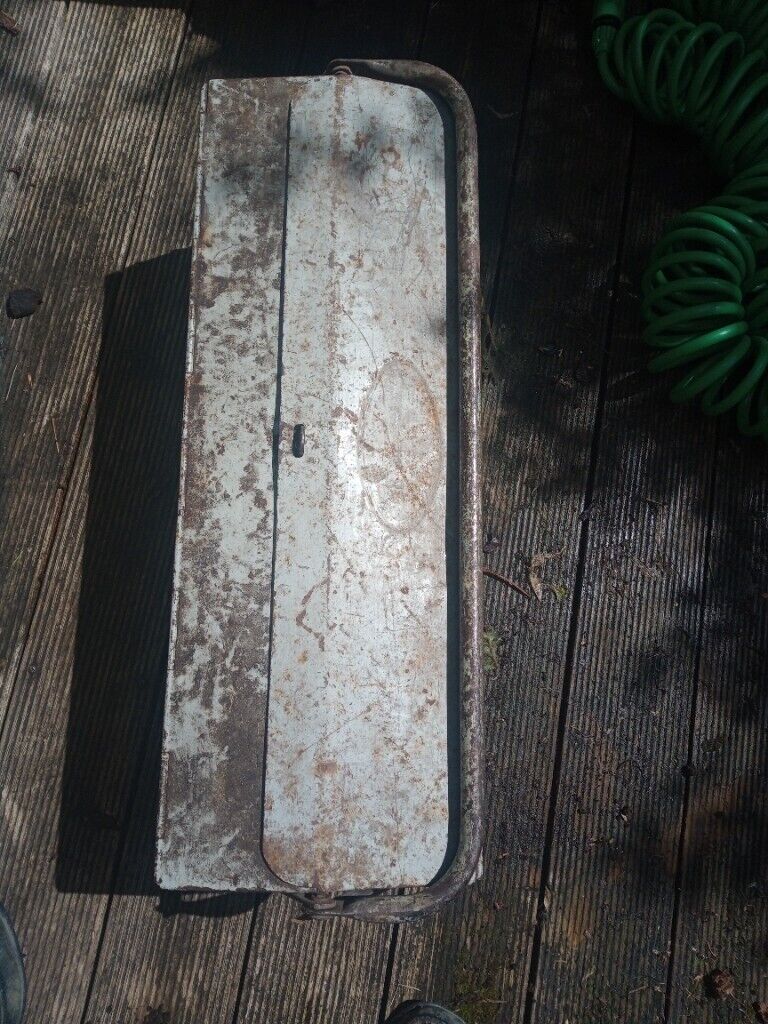 image for Cantilever tool box