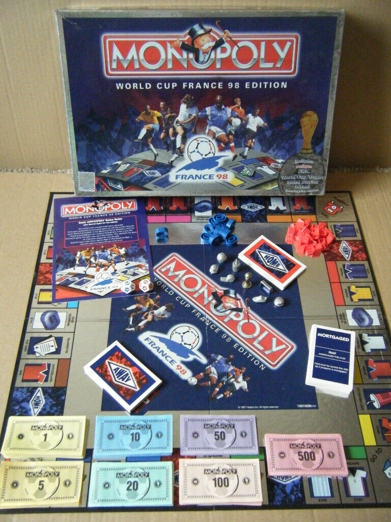 Monopoly (WORLD CUP FRANCE 98 EDITION). By Waddingtons / Hasbro. Complete.lete