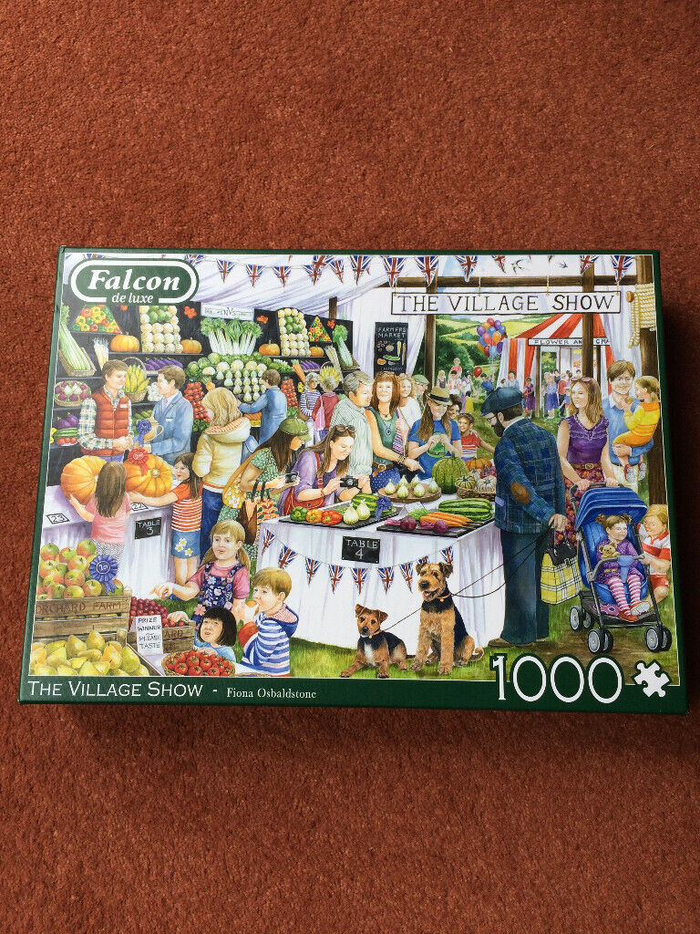 image for FALCON DE LUXE 1000 PIECE JIGSAW PUZZLE-THE VILLAGE SHOW