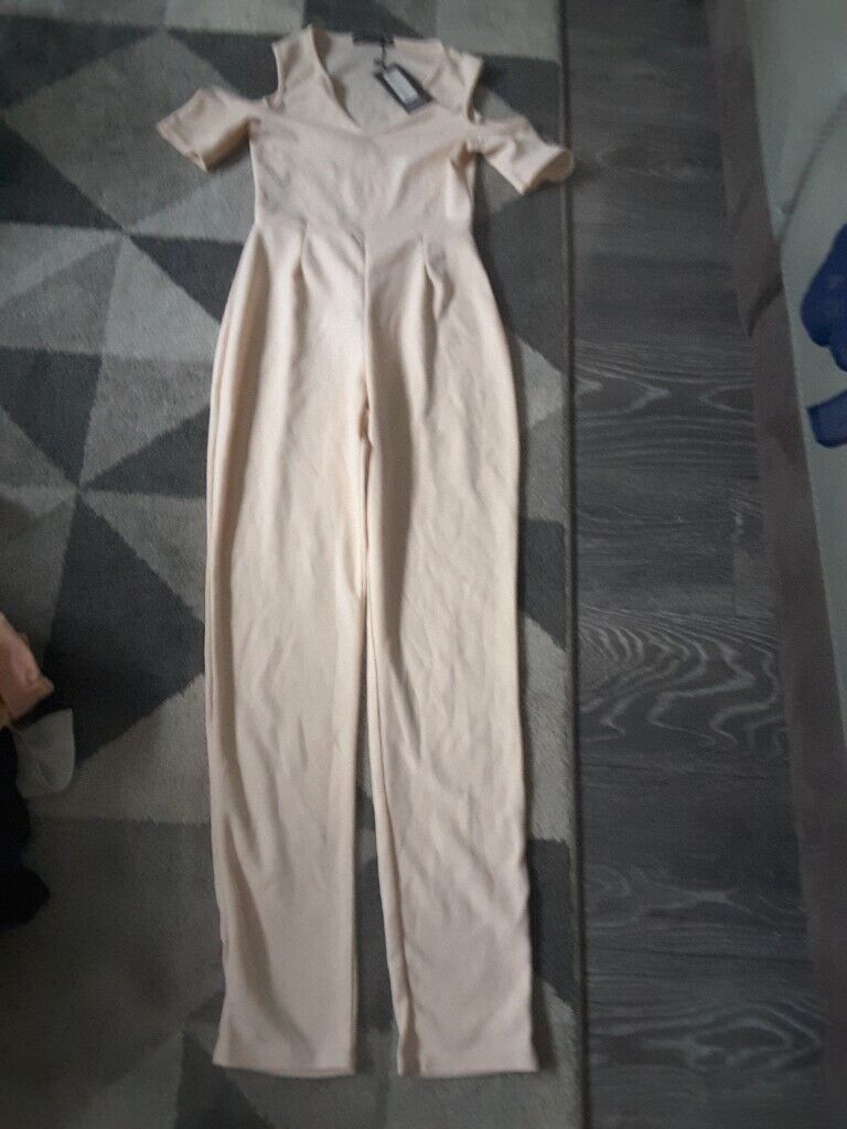 Size 8 all in one brand new 
