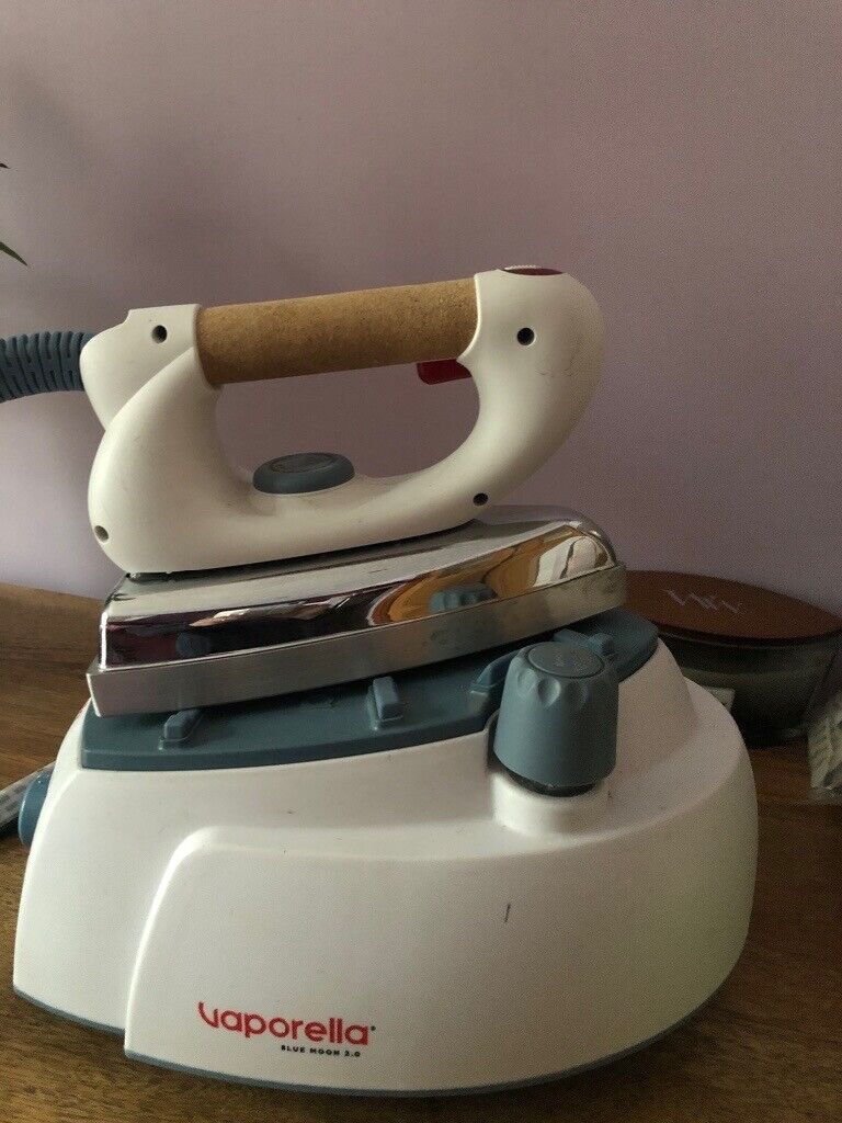 image for Polti steam iron 