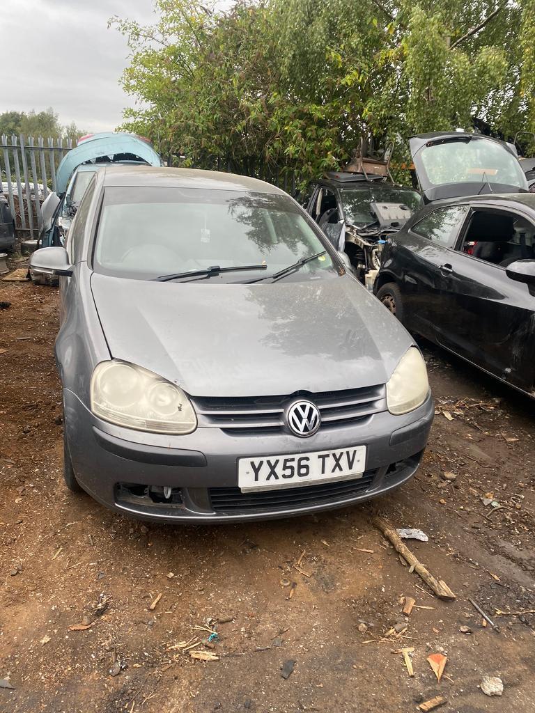 Vw golf breaking spares parts 1.6 1.9 2.0 tfsi tdi fsi bgu bxe bkd 