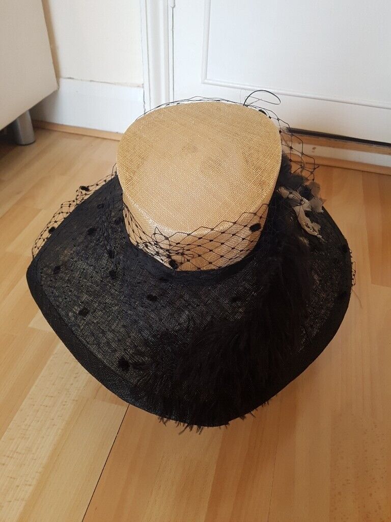 *NEW* Beautiful Women's Hat in black + champagne/ peach by KATHERINE ELIZABETH