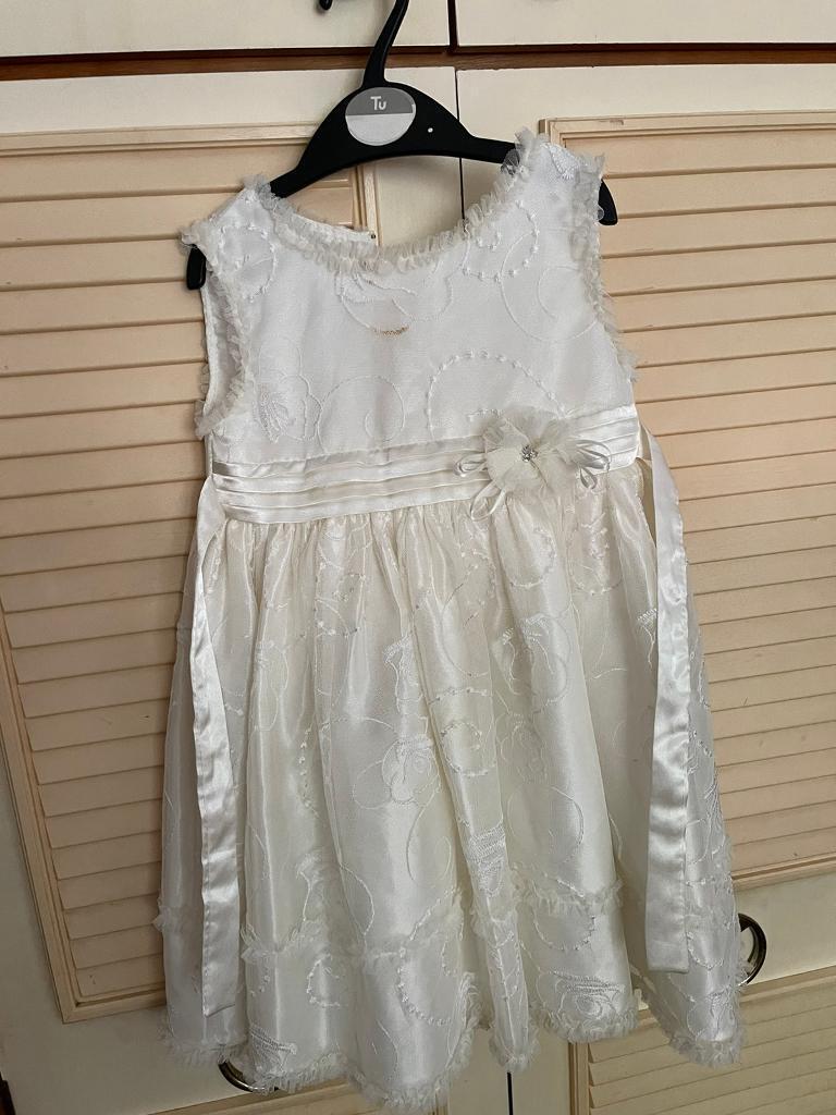 Girl dress