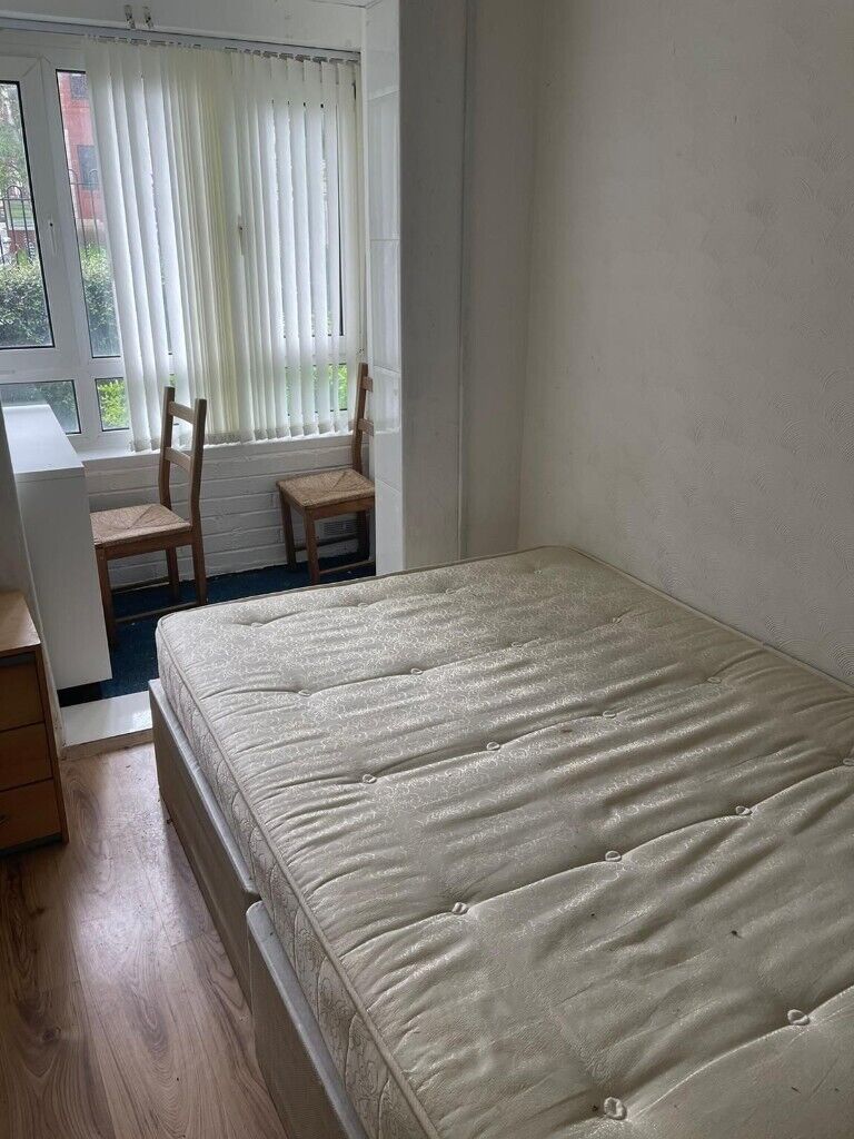 Emergency Housing - YOU PAY NOTHING - Essington Street B16 - UC, ESA, PIP, DSS Accepted